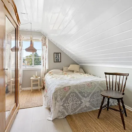 Holiday home Skogro